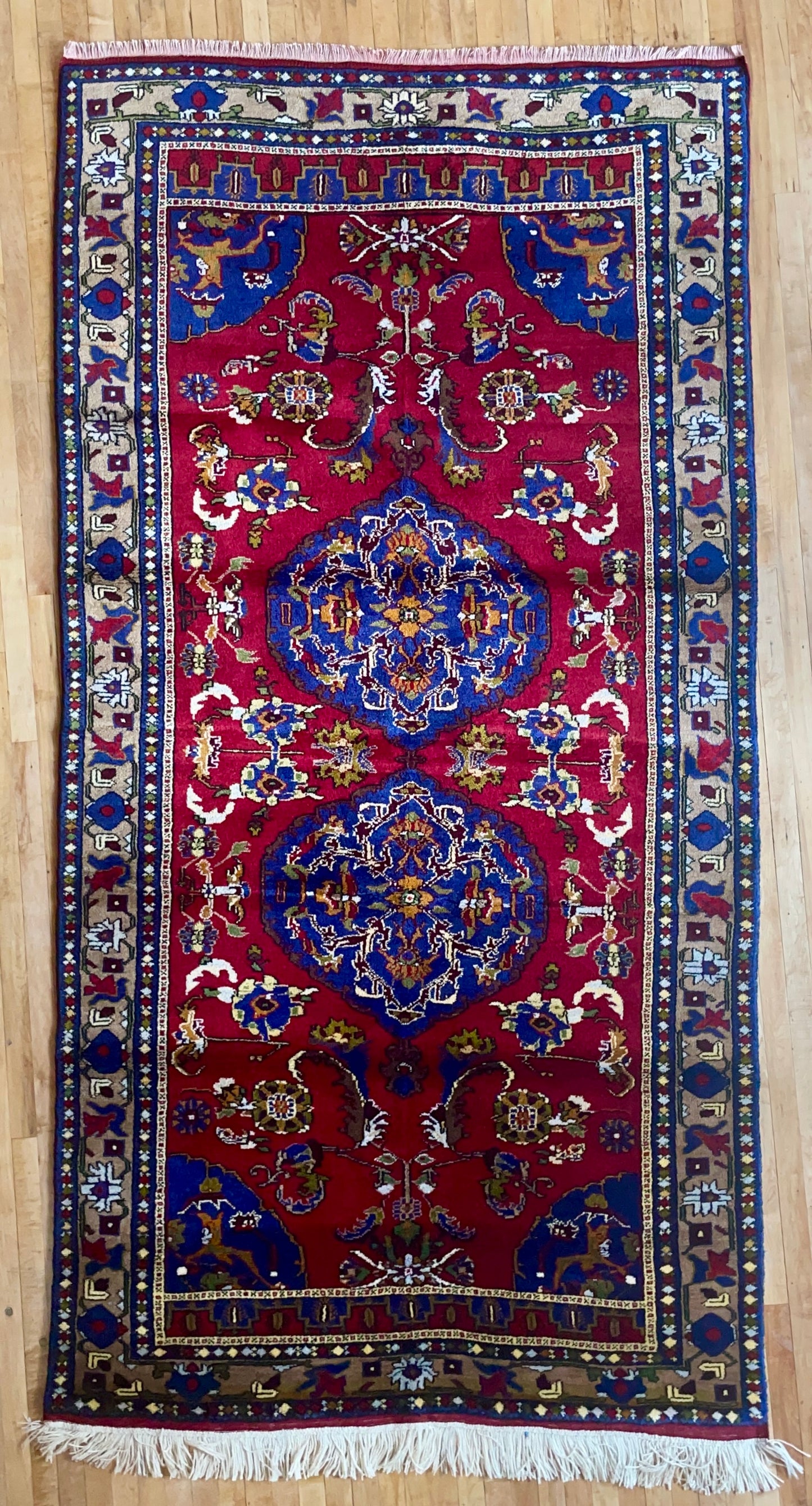 Turkish Rugs - Karapinar (Two Belly)