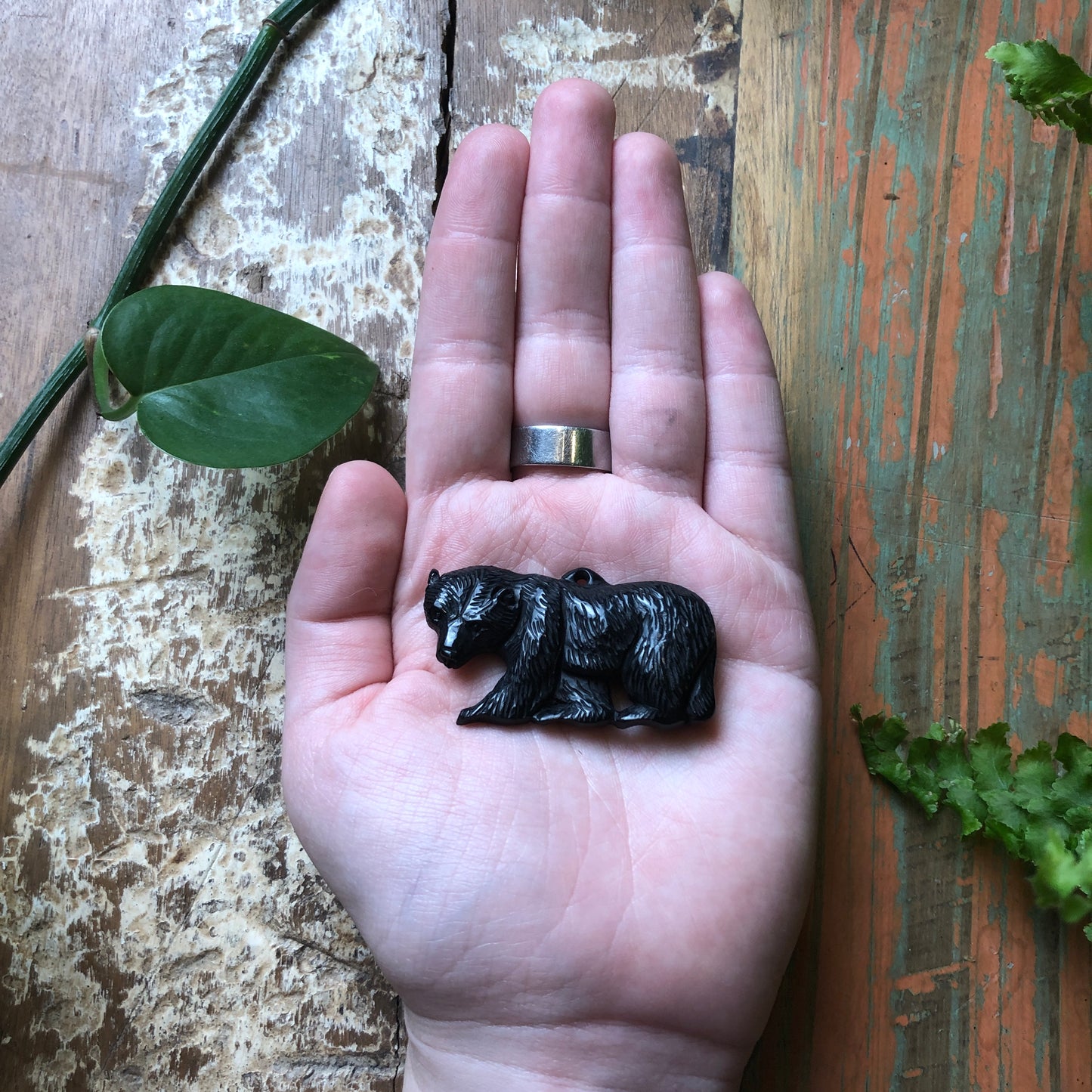 Horn Carvings, Bear ver.3 - Shakti