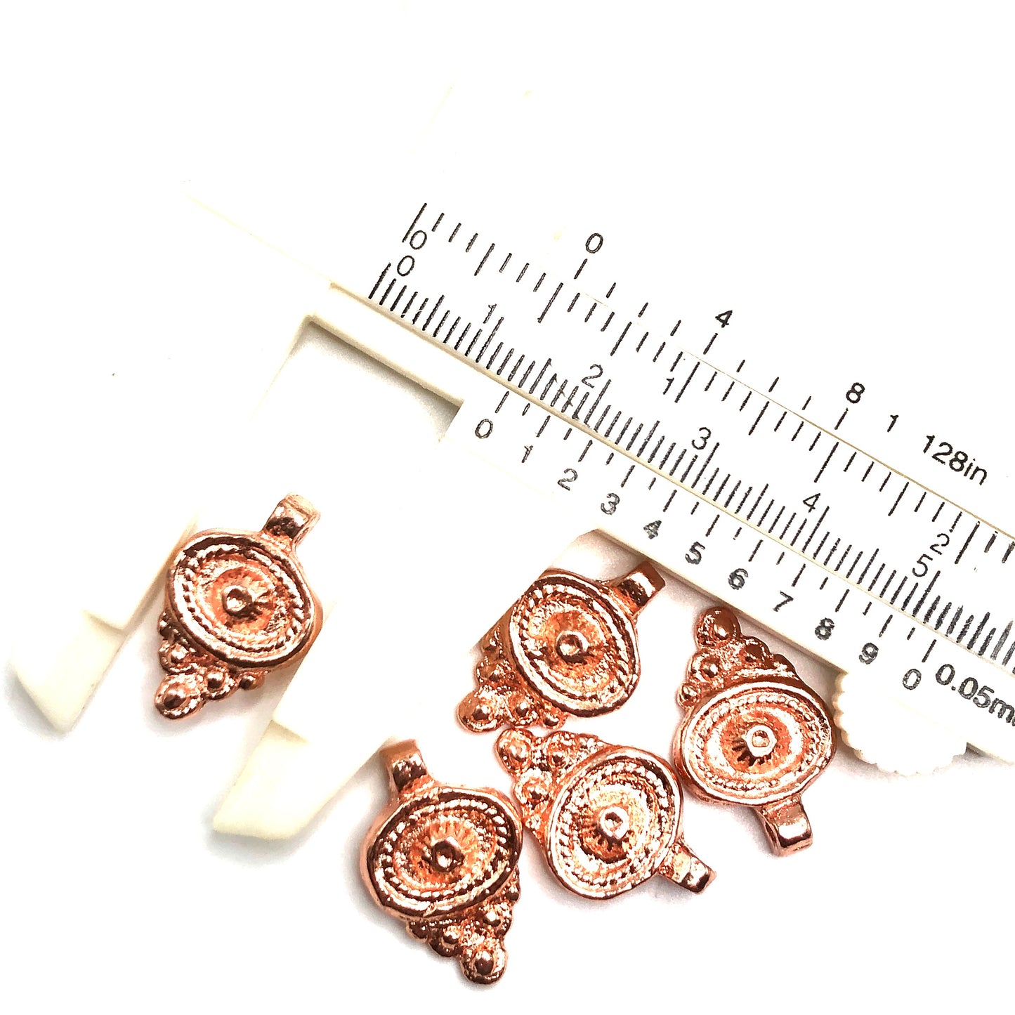 B&C Charms - Eye