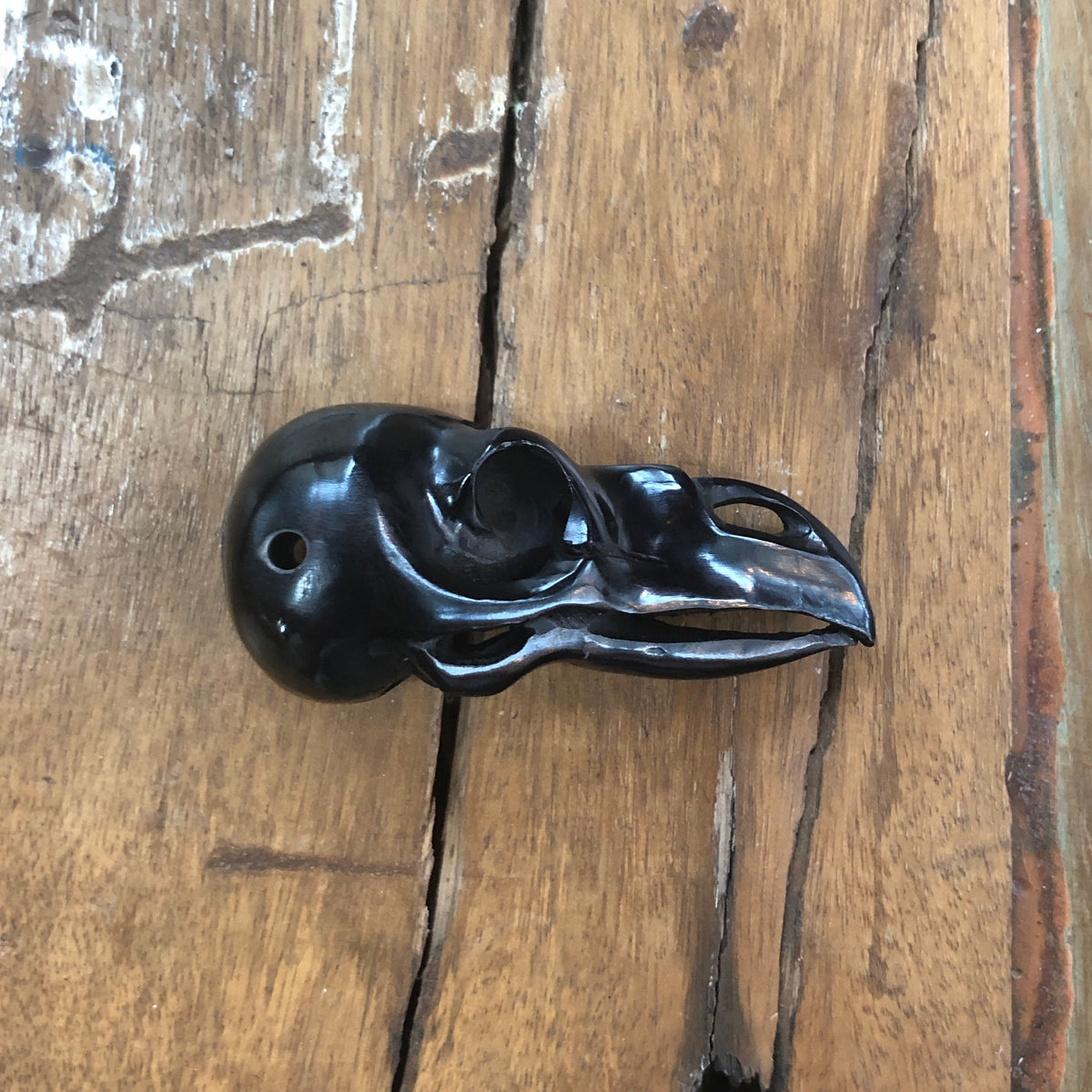 Horn Carvings, Crow Skull