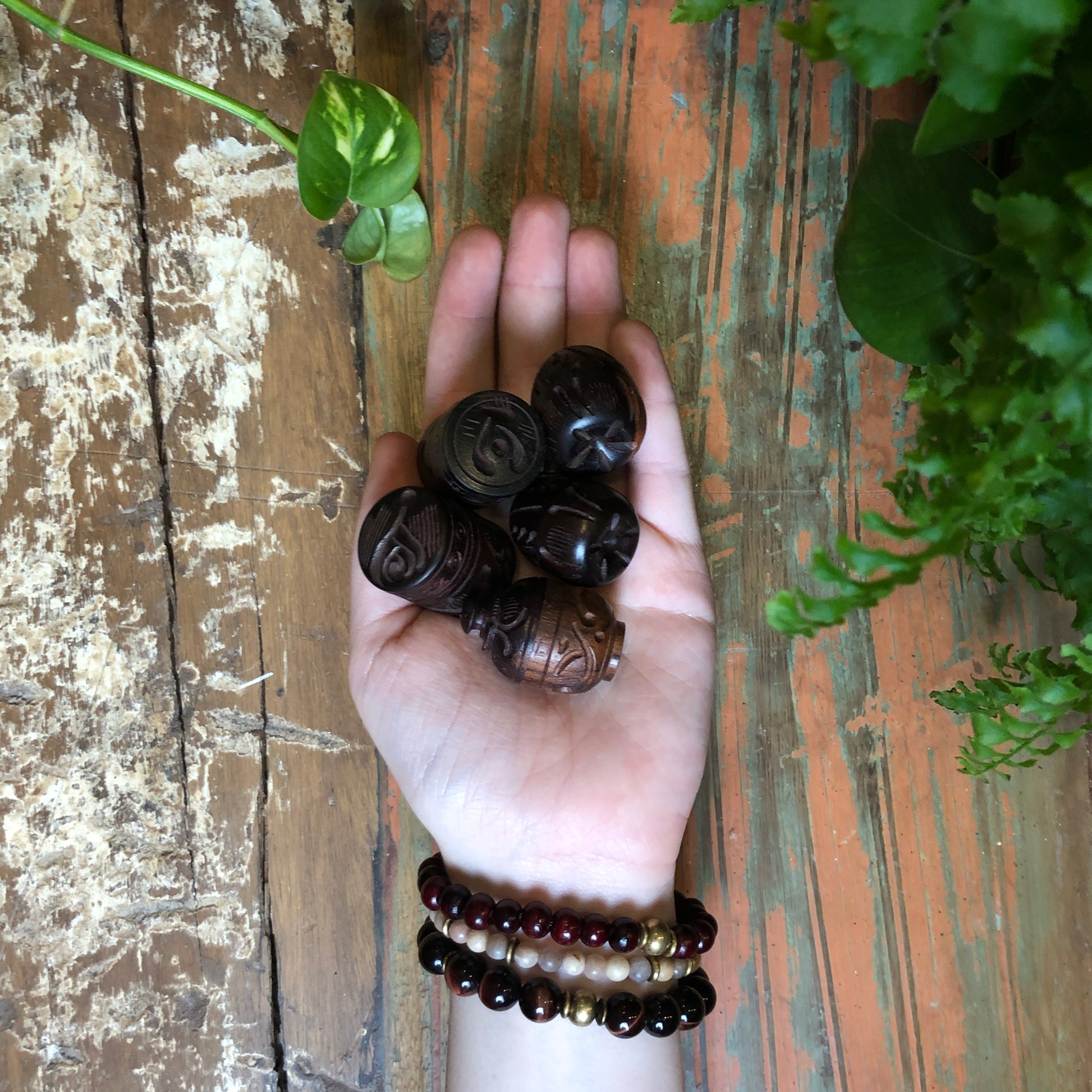 Wood Sindoor Box (Carved 1") - Shakti