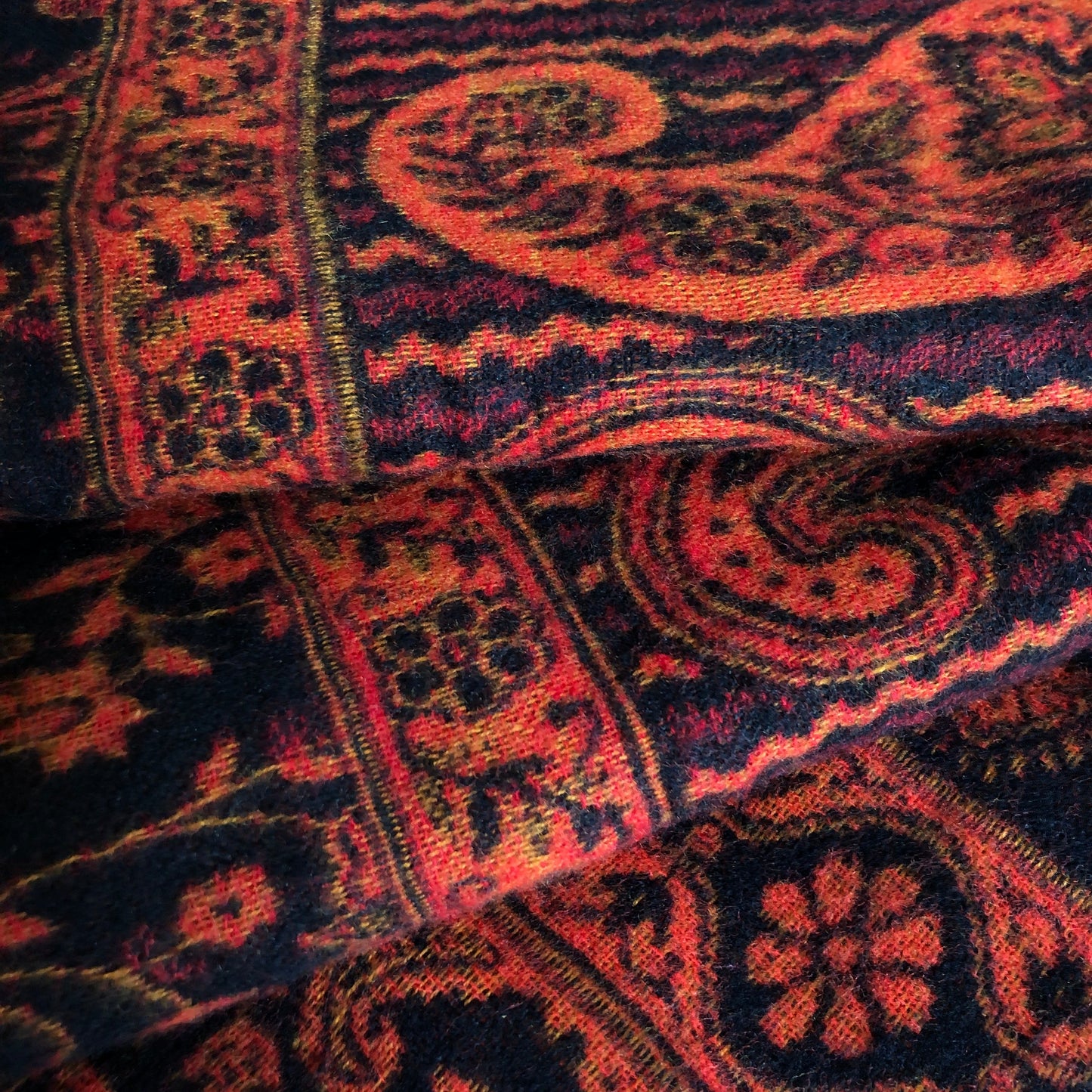 Shawl, Mahogany - Shakti