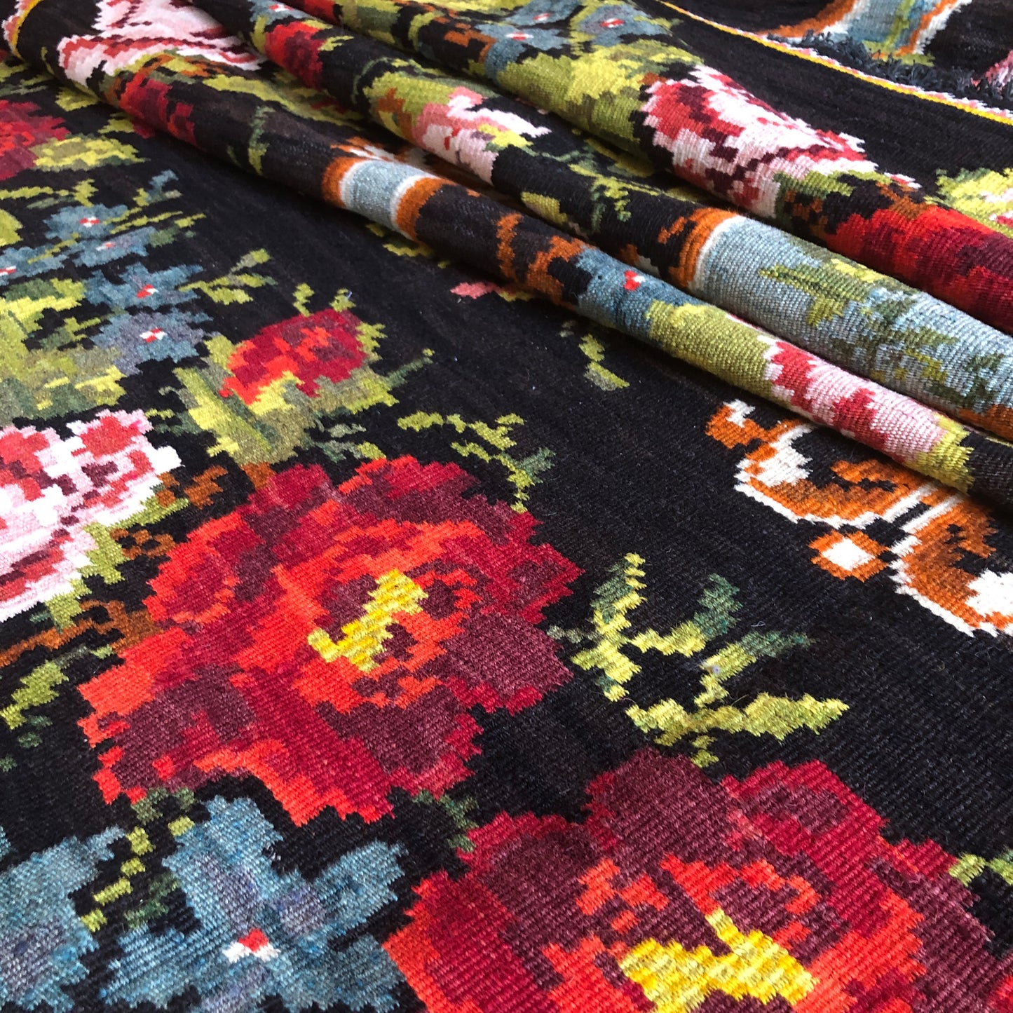 Turkish Rugs - Karabag (Rose) Azerbaycan