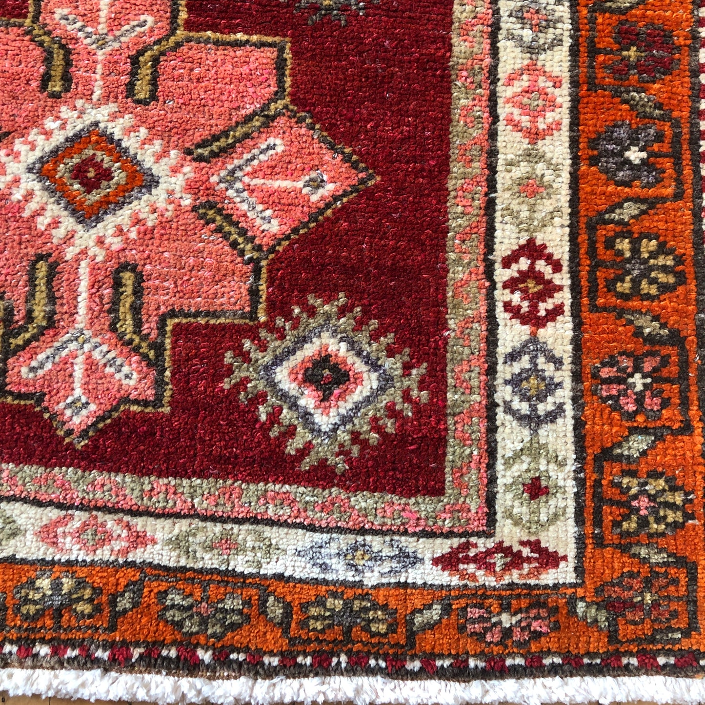 Turkish Rugs - Kurdish Heki Tribe Carpet