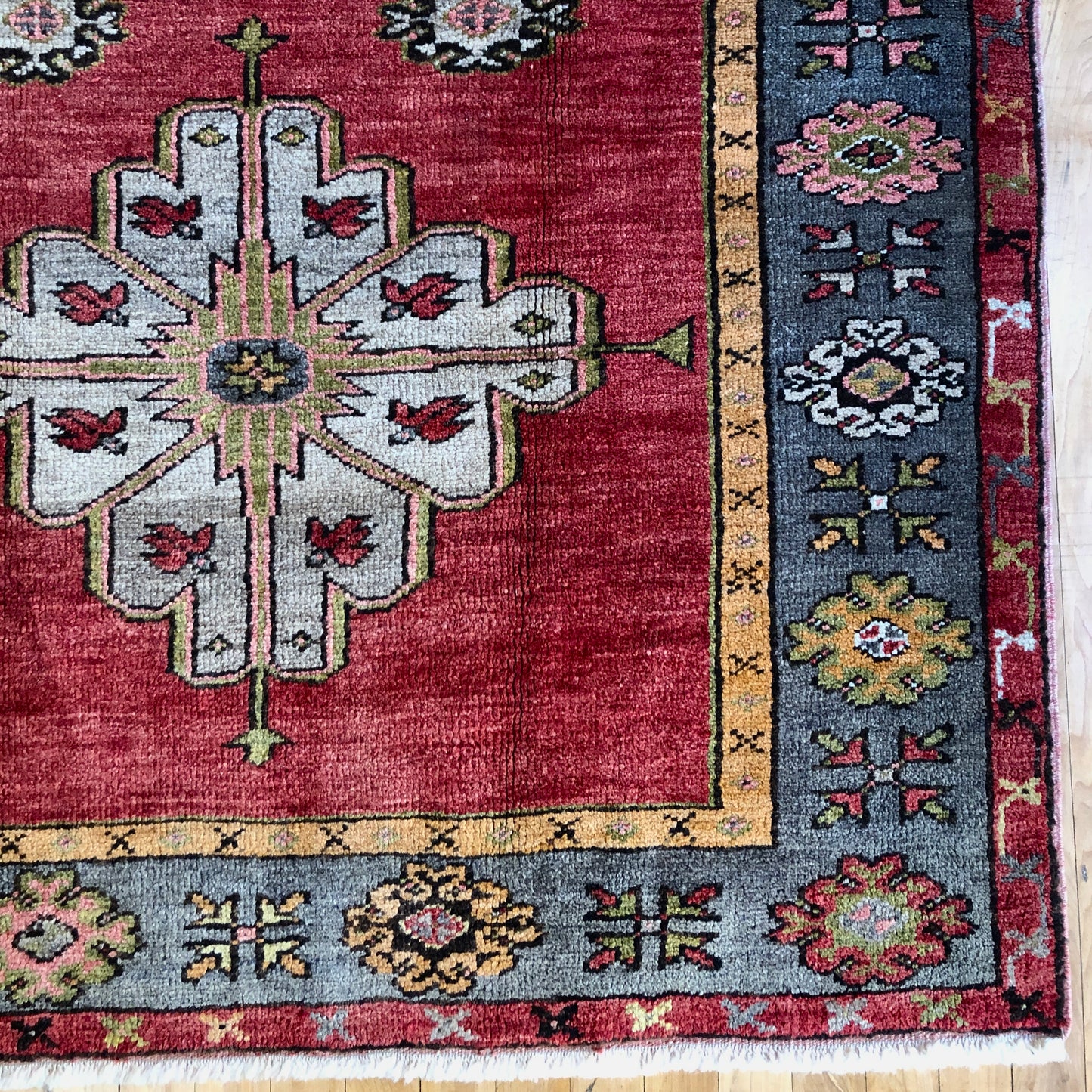 Turkish Rugs - Konya Sille Village Carpet