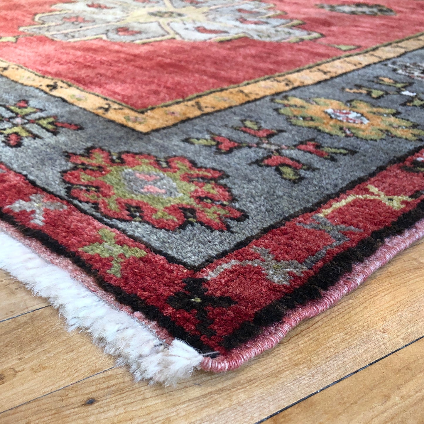 Turkish Rugs - Konya Sille Village Carpet