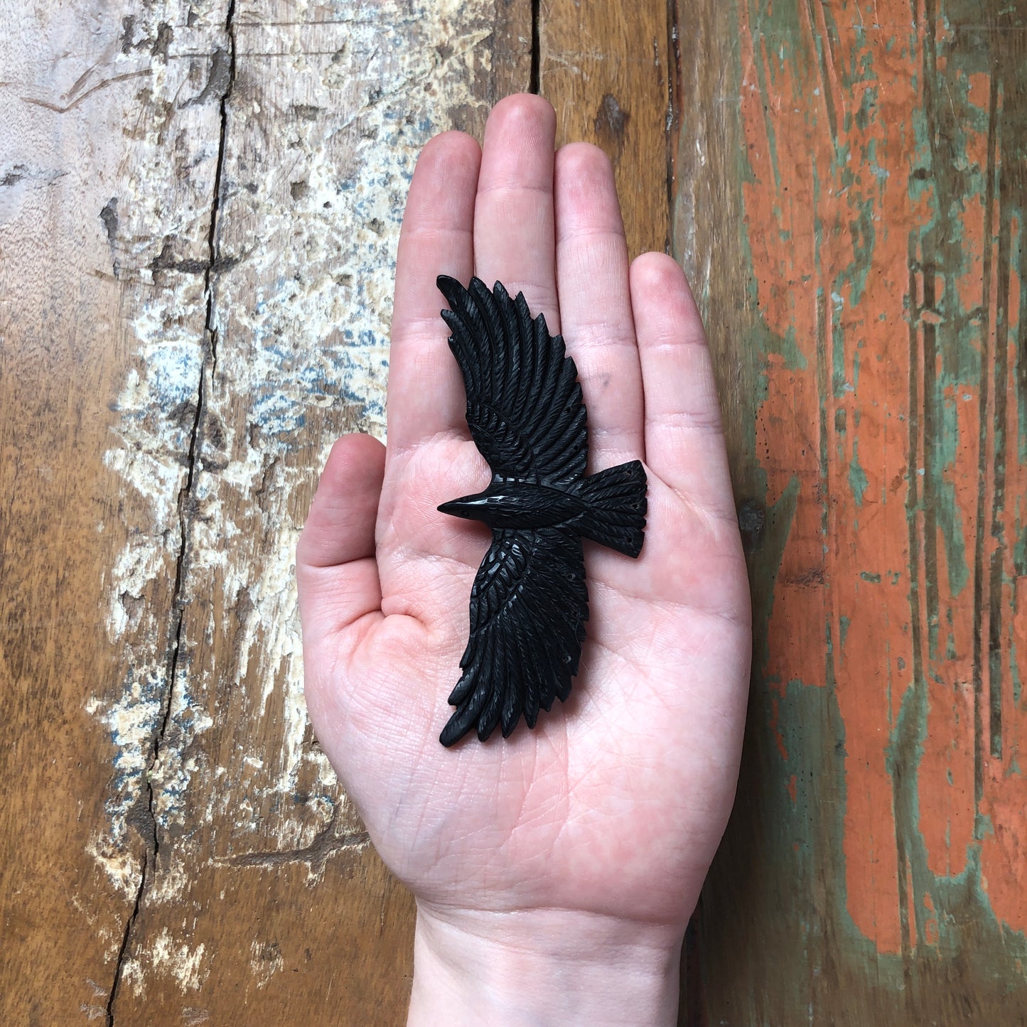 Horn Carvings, Raven