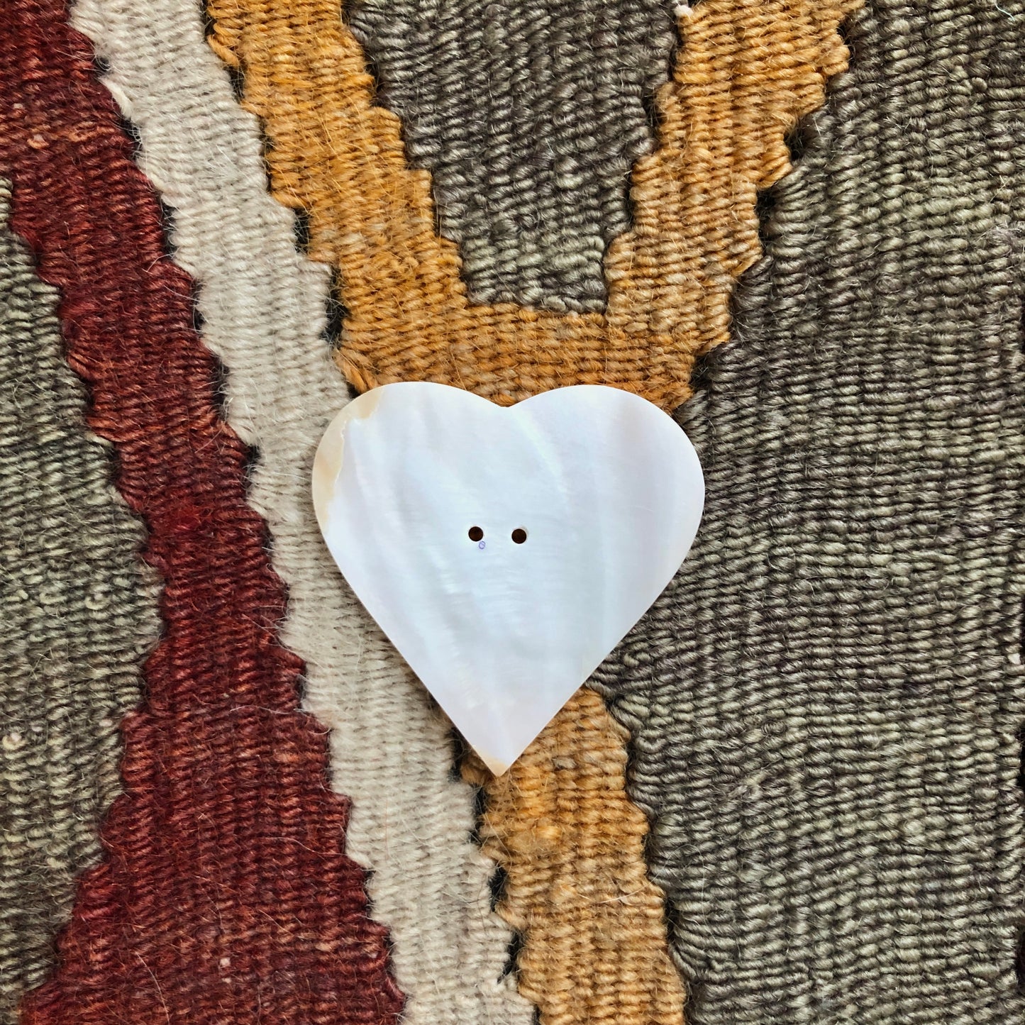 M.O.P. Carvings - Heart Button