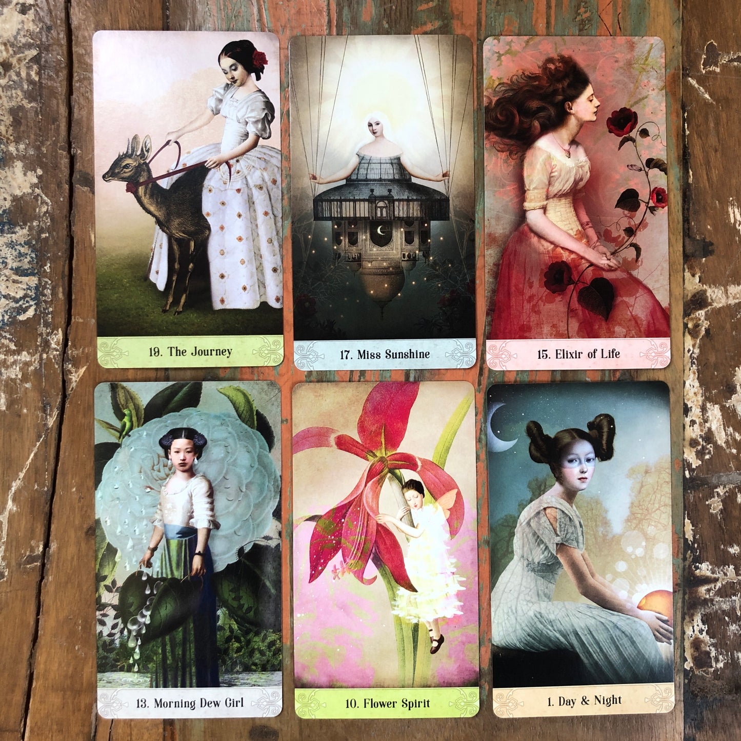 Oracle of Mystical Moments by Catrin Welz-Stein