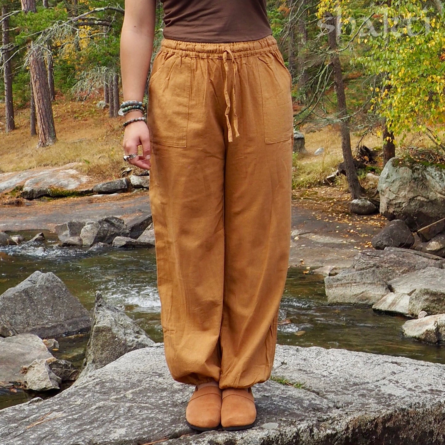 Twin Suns Elastic Cuff Pants - Shakti