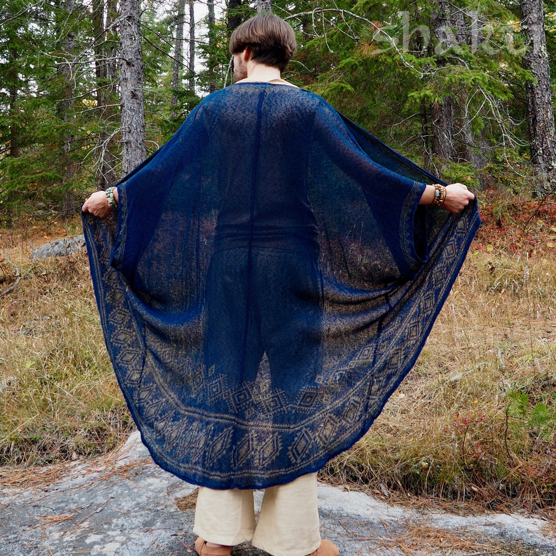 Twin Suns Arc Cloak - Shakti