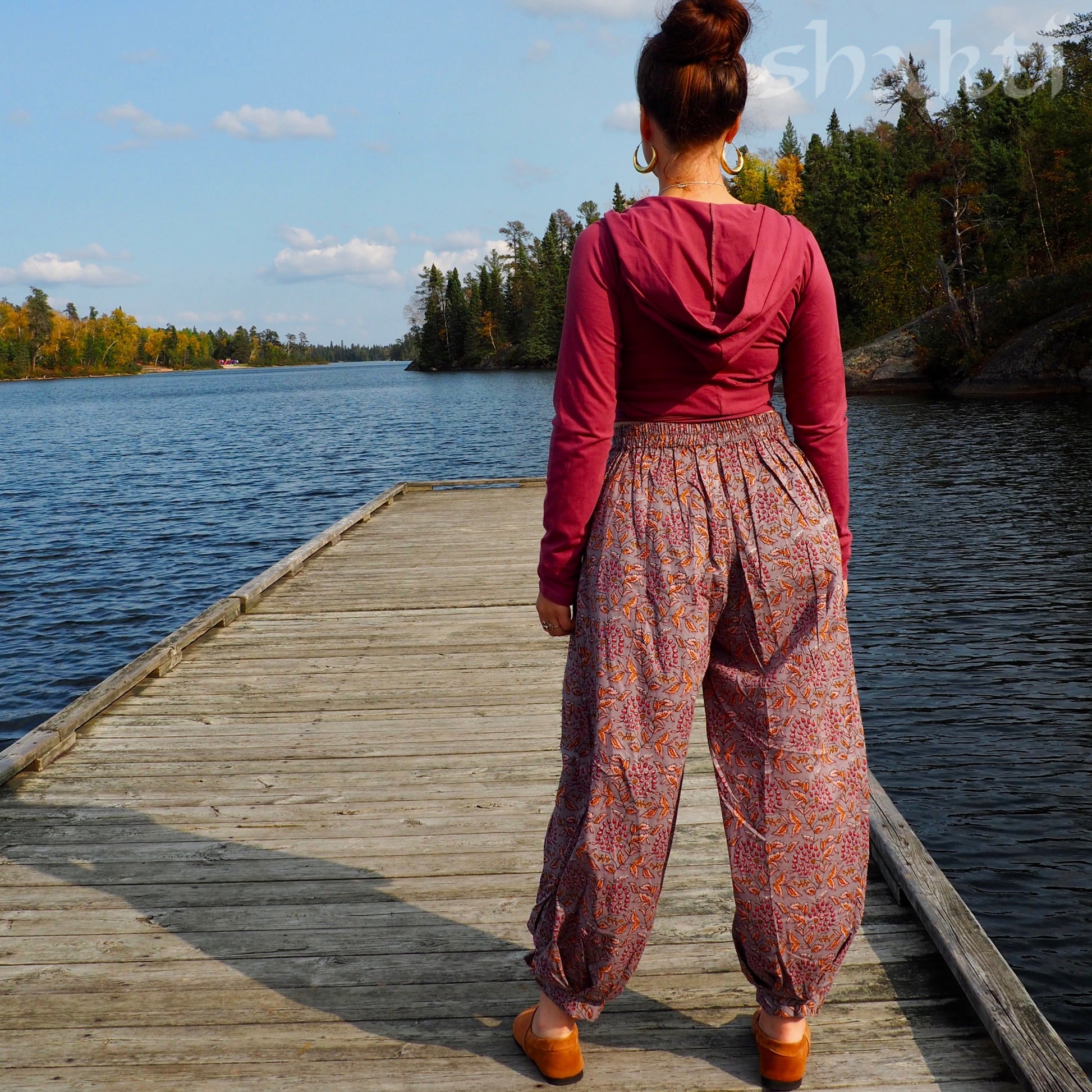 Twin Suns Wrap-Top - Shakti