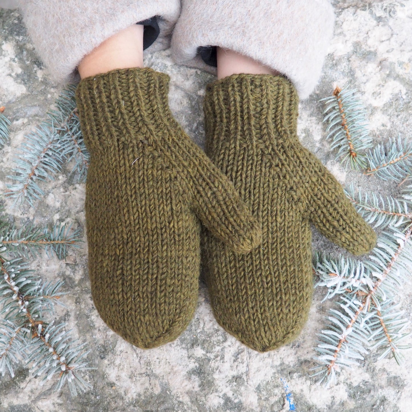 Wool Mittens - Shakti