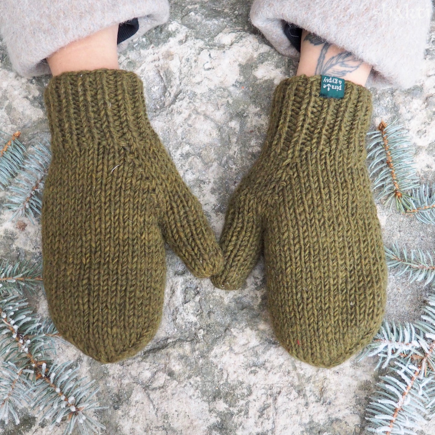 Wool Mittens - Shakti