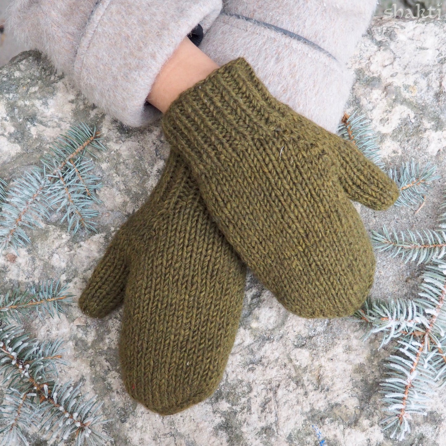 Wool Mittens - Shakti
