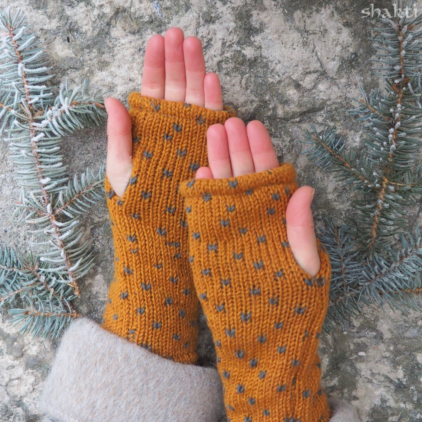 Wool Tik Tik Hand Warmers - Shakti
