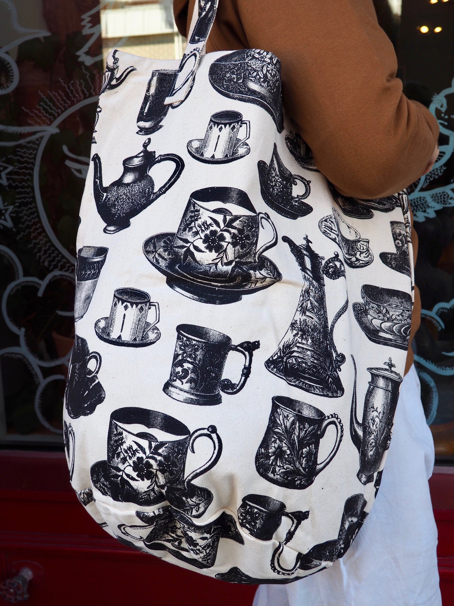 Canvas Silkscreen Sand Bag - Shakti