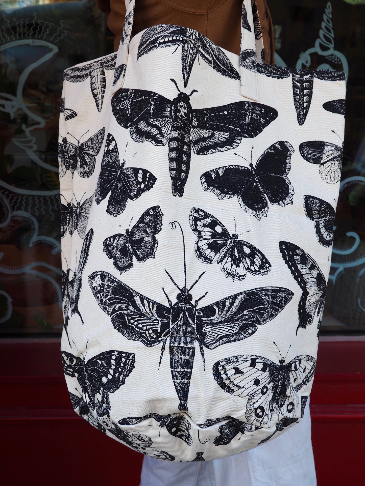 Canvas Silkscreen Sand Bag - Shakti