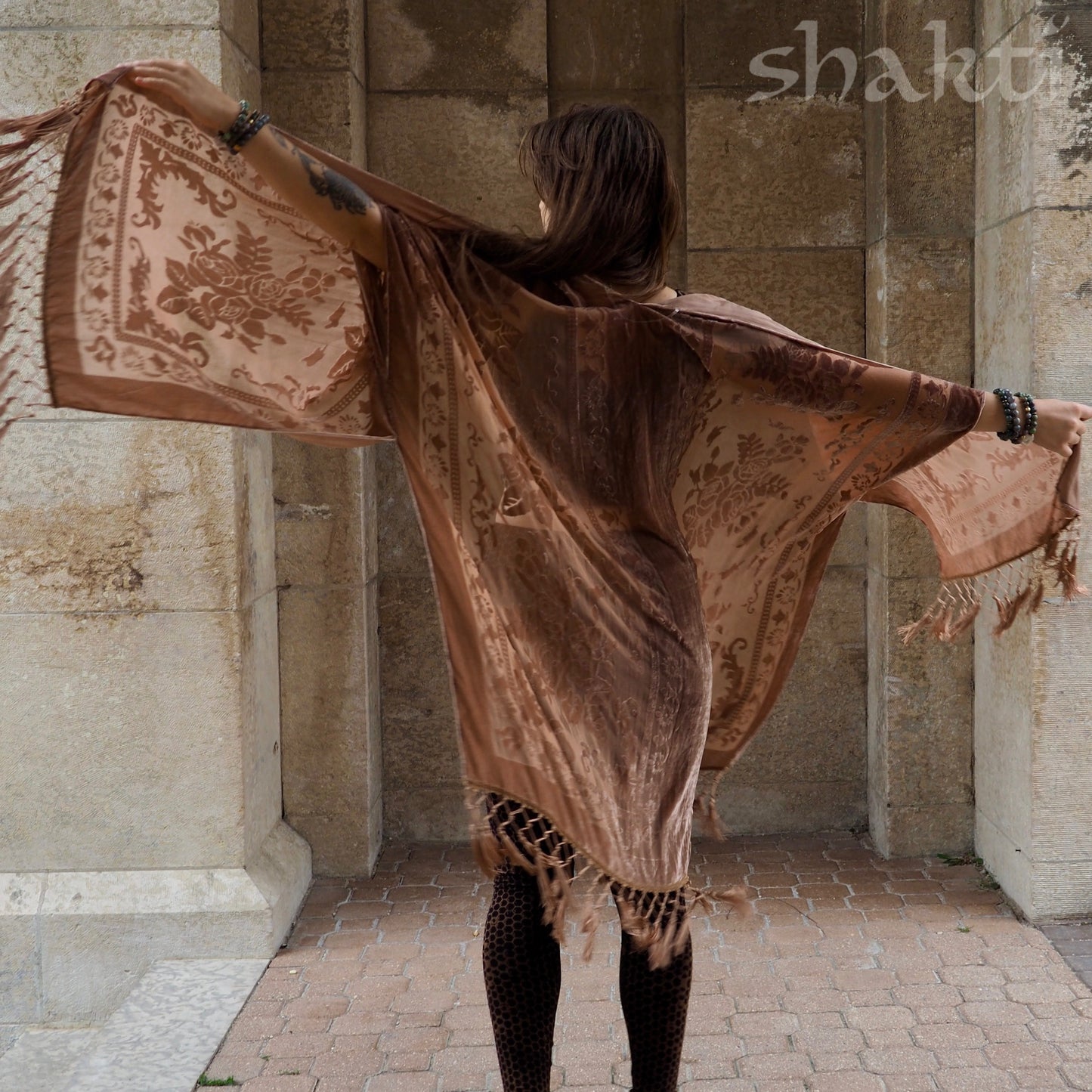 Burnout Velvet Kimono - Nude - Shakti