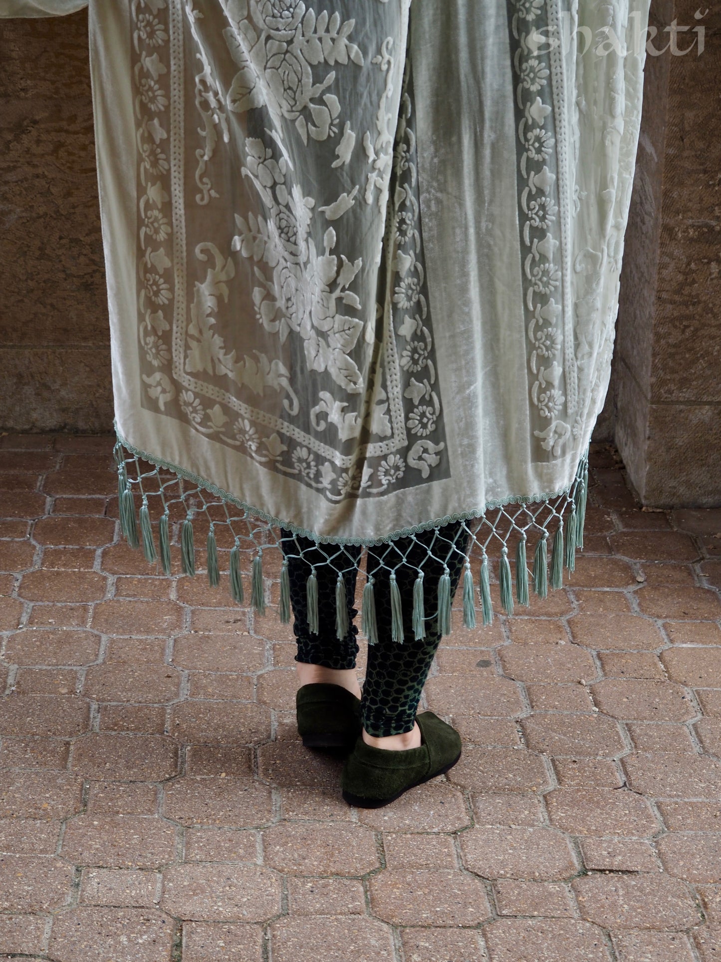 Burnout Velvet Kimono - Ice - Shakti