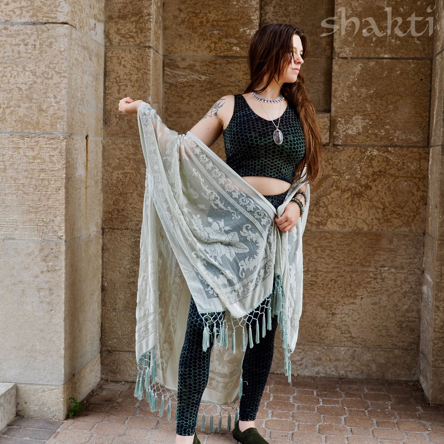 Burnout Velvet Kimono - Ice - Shakti
