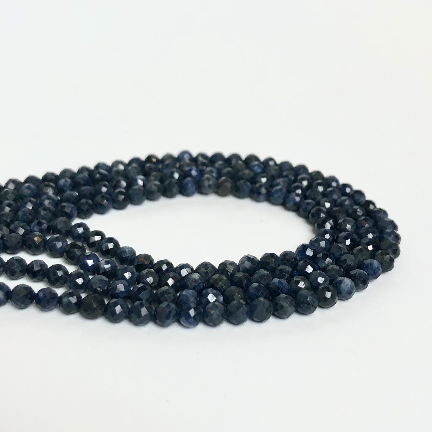Sapphire - Beads from India - Shakti