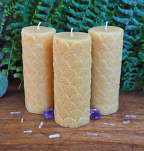 Load image into Gallery viewer, Barletta Beeswax Candle - Deco
