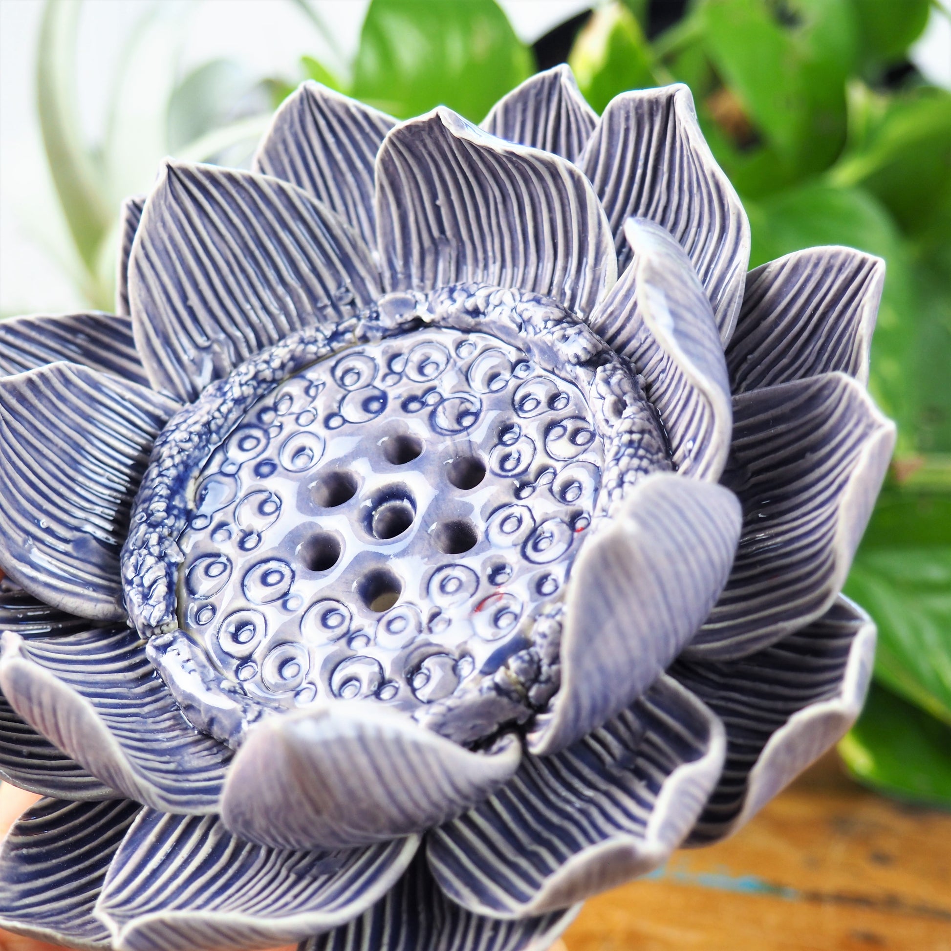 Incense Holder - Lotus Flower (L / Purple) - Shakti