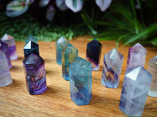 Load image into Gallery viewer, Fluorite Points, Mini
