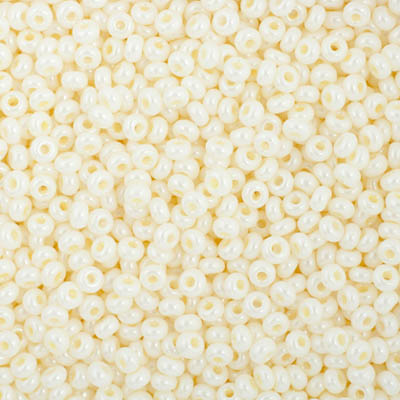 Czech Seed Bead, 10/0 (Opaque Cream) - Shakti