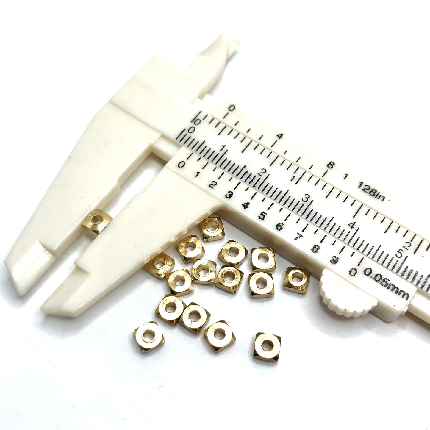 B&C Beads - Square