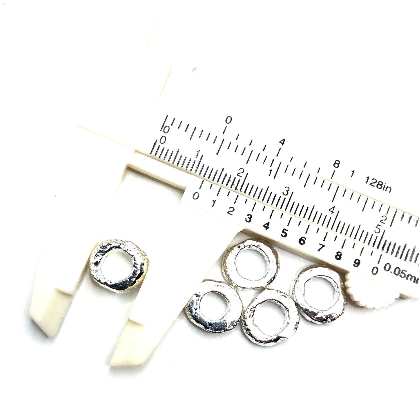 B&C Charms - Round