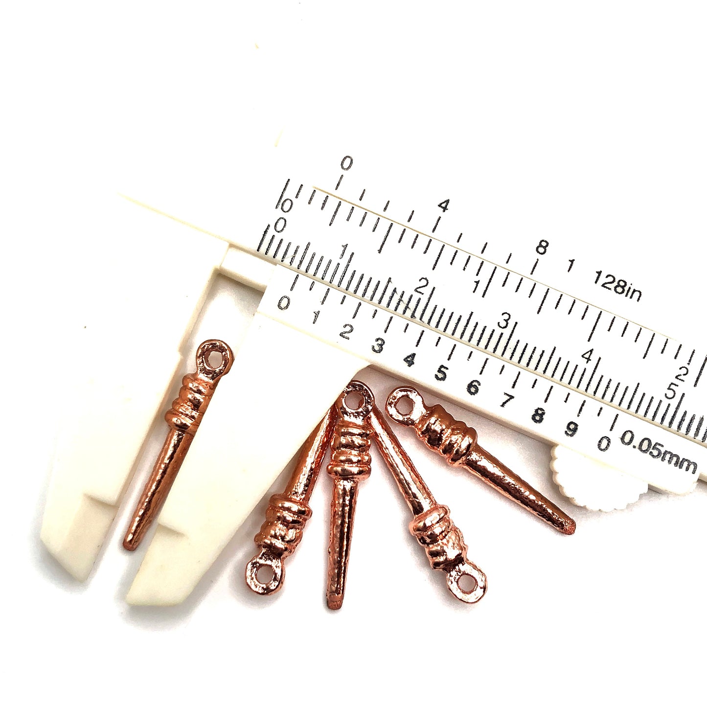 B&C Charms - Point