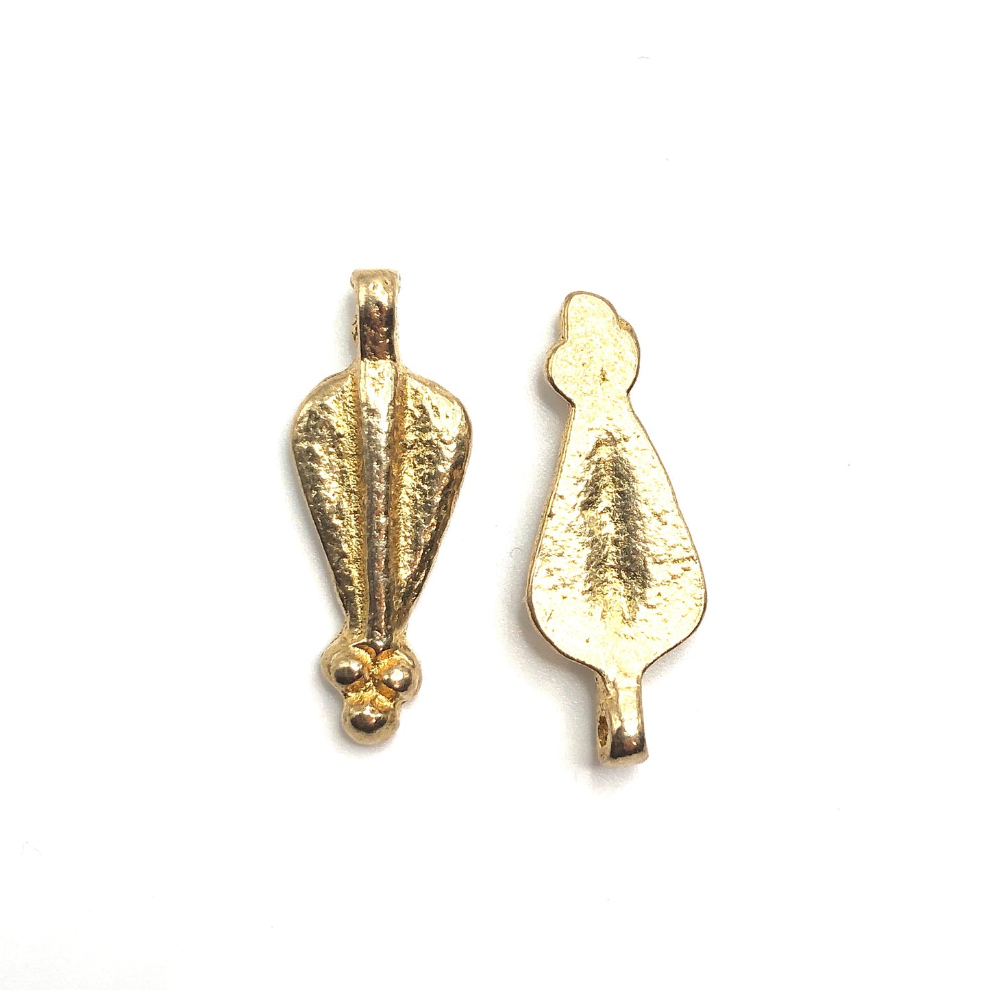 B&C Charms - Narrow Ornament