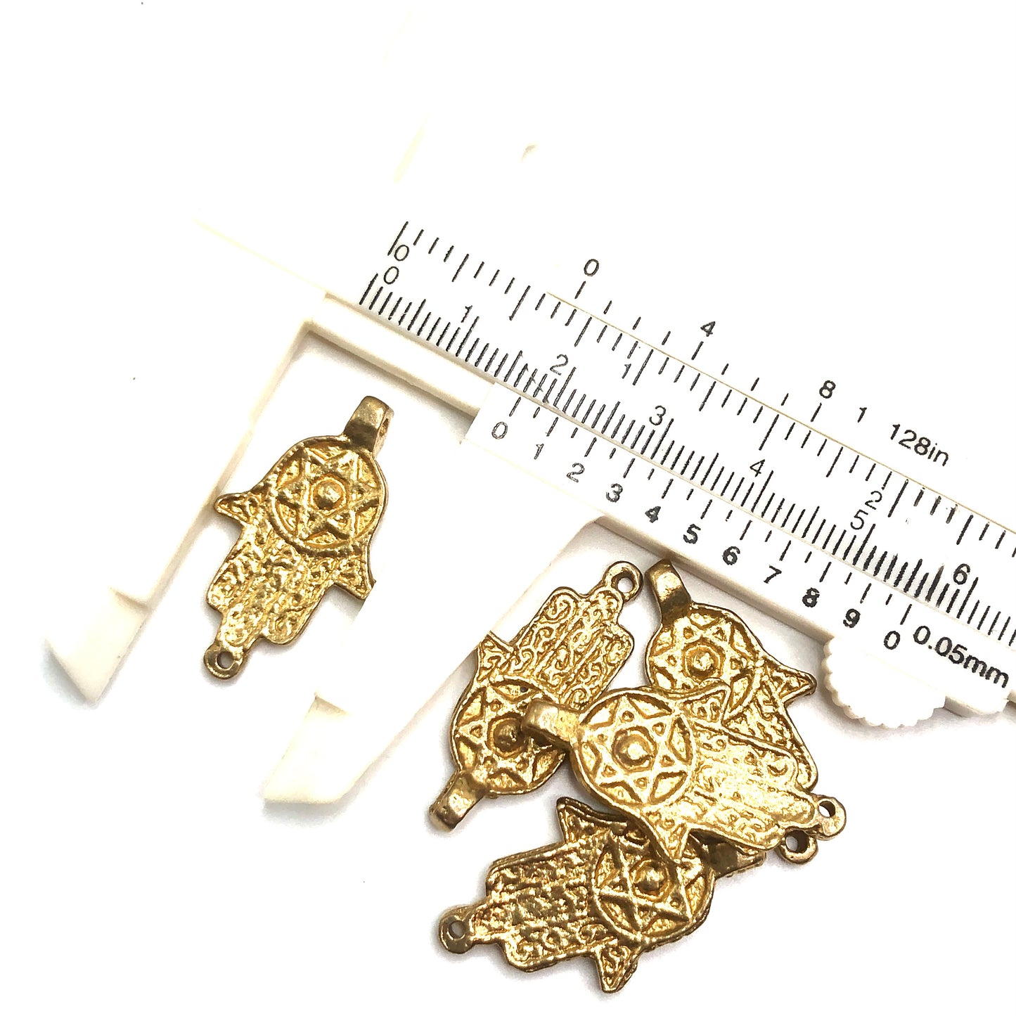B&C Charms - Hamsa