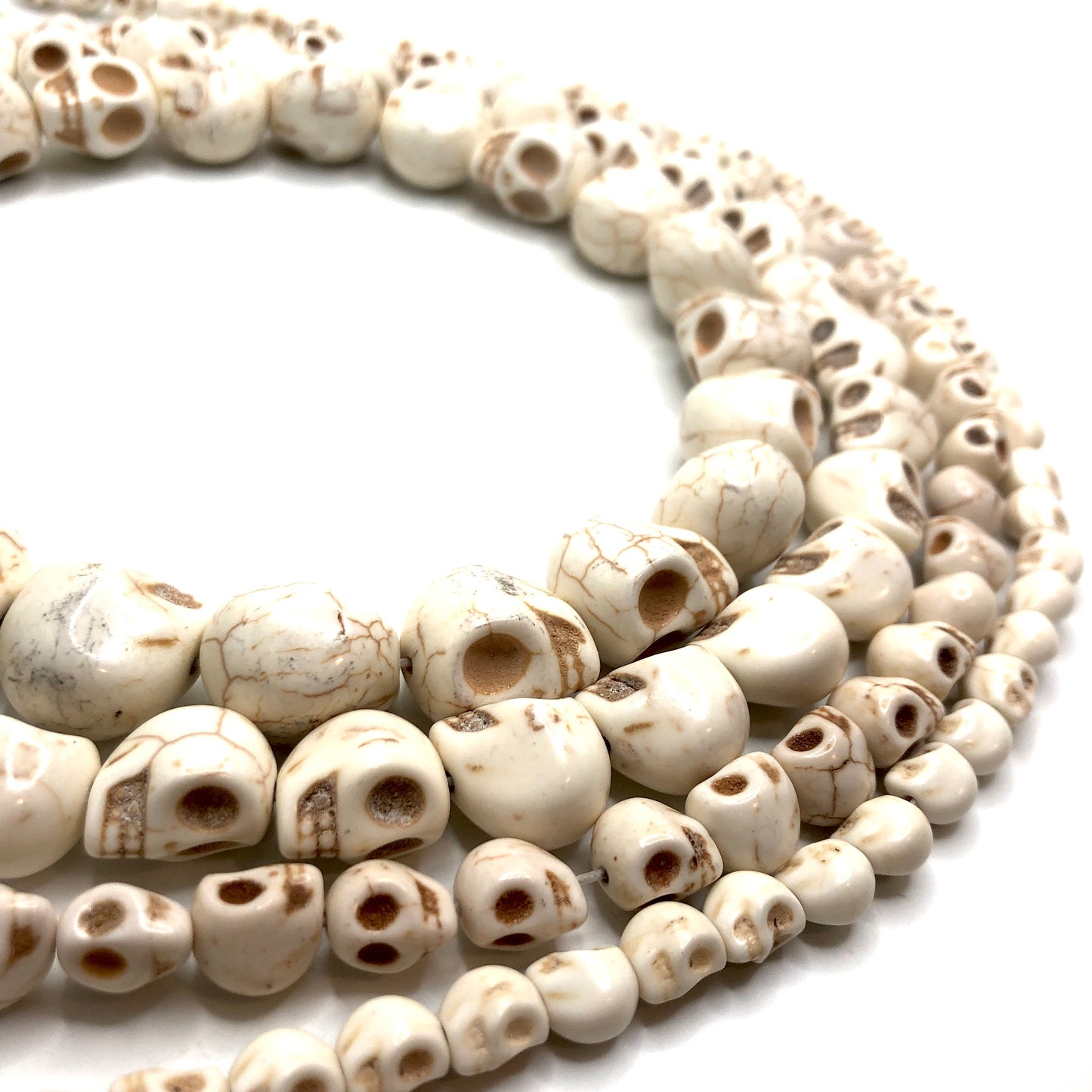 Howlite - Skull