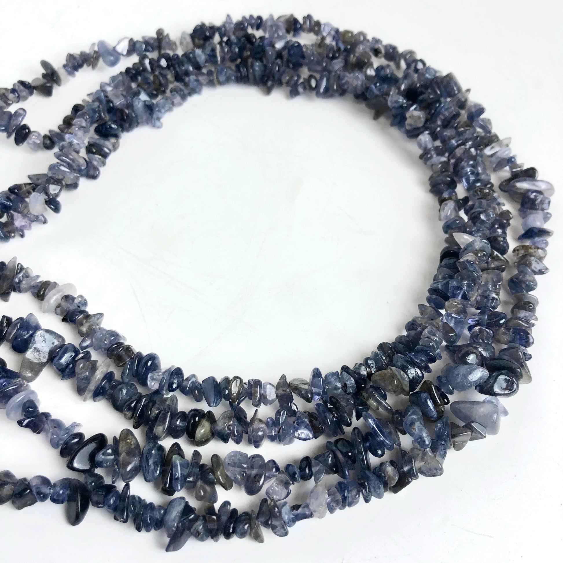 Iolite Chipstone - Shakti