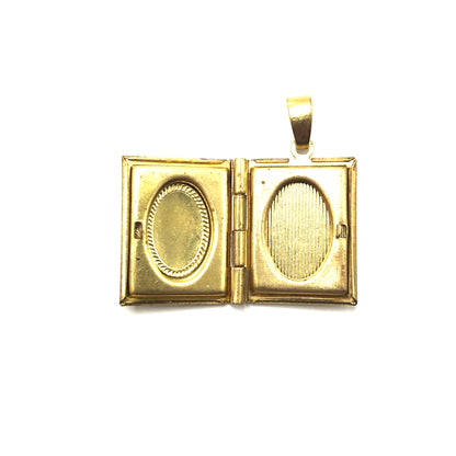Trinkets - Locket