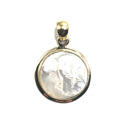 Trinkets - Carved Pendant