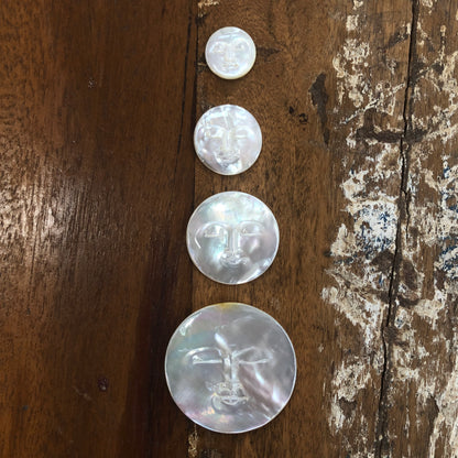 M.O.P Carvings, Moon Faces