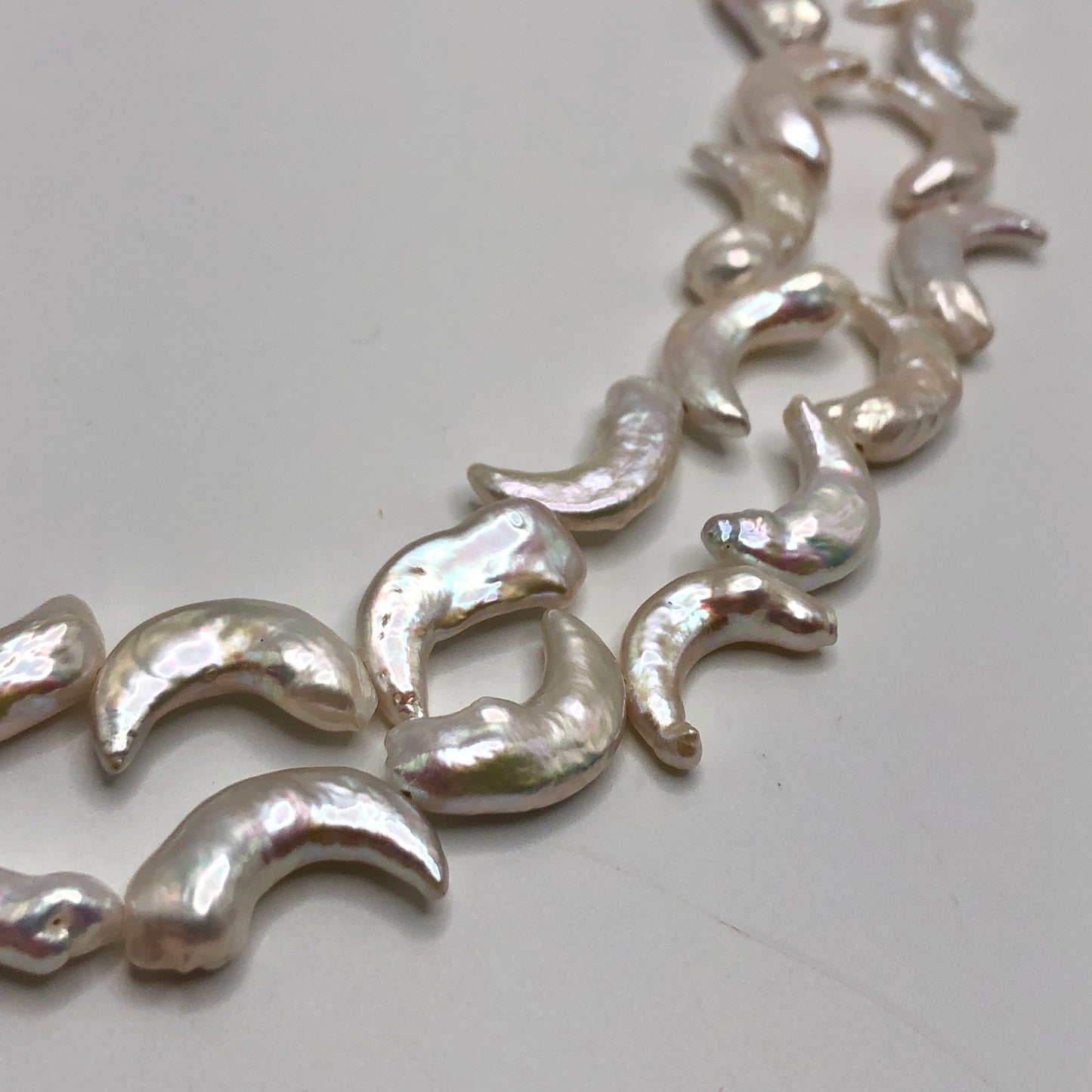 Freshwater Pearl - Moon (1/2 Strand)
