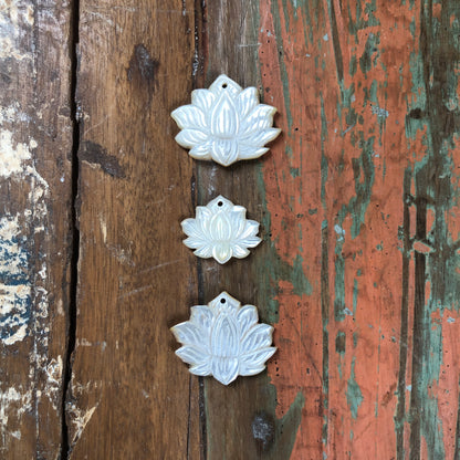 M.O.P Carvings, Lotus