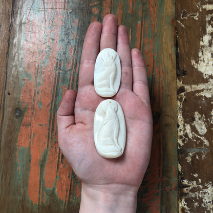 Bone Carvings, Wolf ver.2
