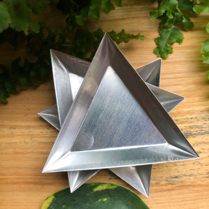 Triangle Dish