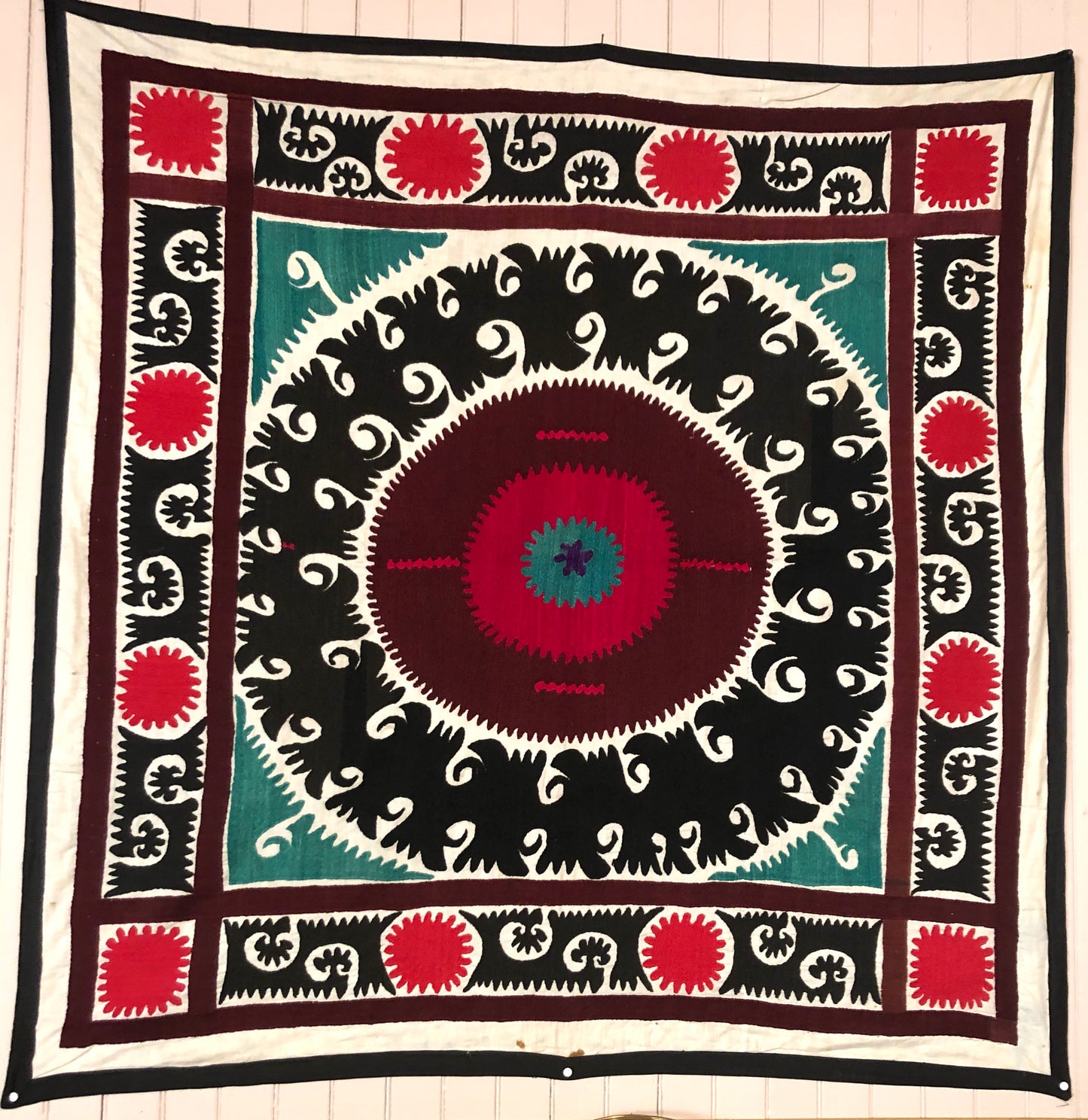 Suzani Wall Hangings/Tapestries - D
