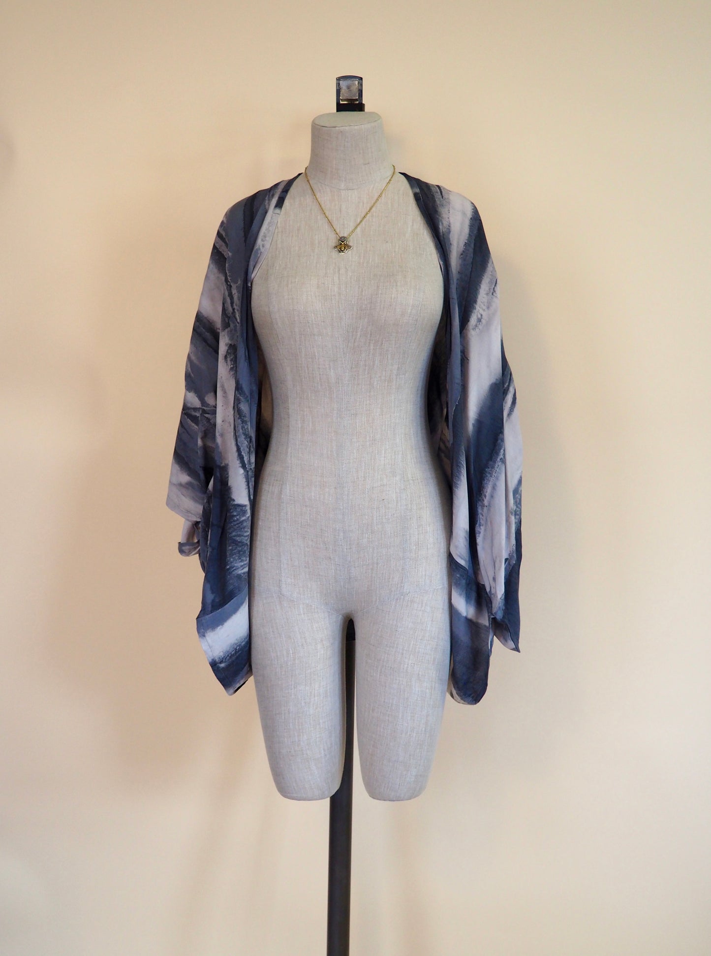 Marble Fold Kimono, Short-Length