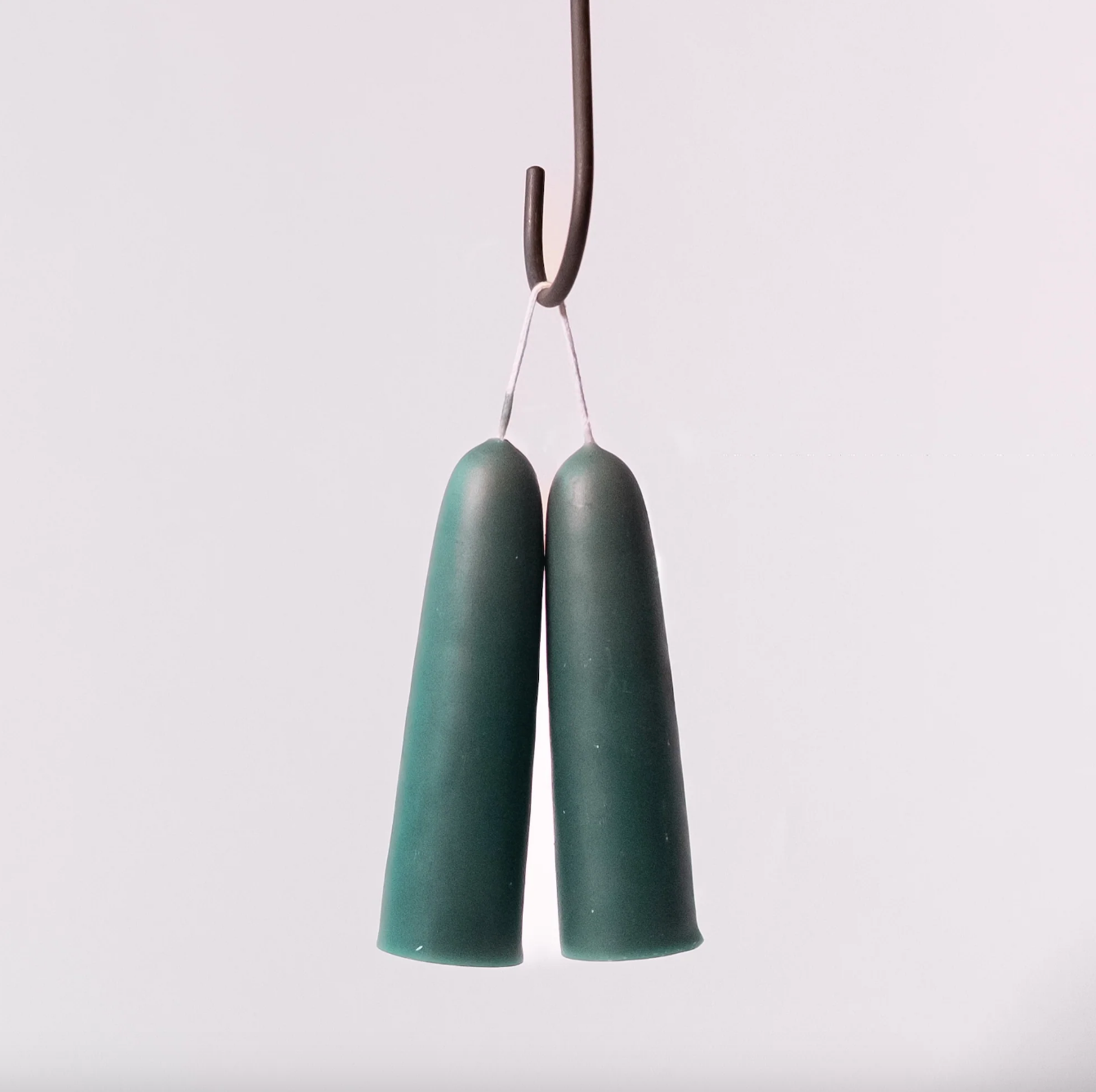 Barletta Beeswax Candle - Wide Taper