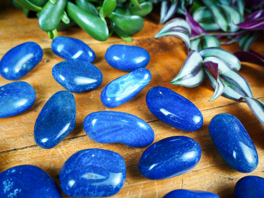 DYED Blue Agate Tumble Stones - Shakti