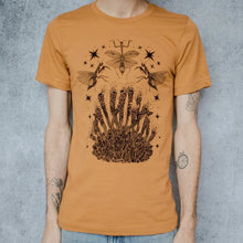 Load image into Gallery viewer, Mantis Crystal Carnivorous T-Shirt