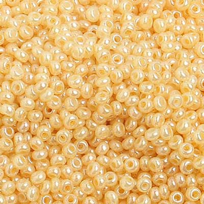 Czech Seed Bead, 10/0 (Pearl Ivory) - Shakti